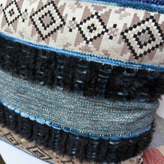 Ethnic geometric pattern tassel jacquard pillow (blue-gray) - Fucolina