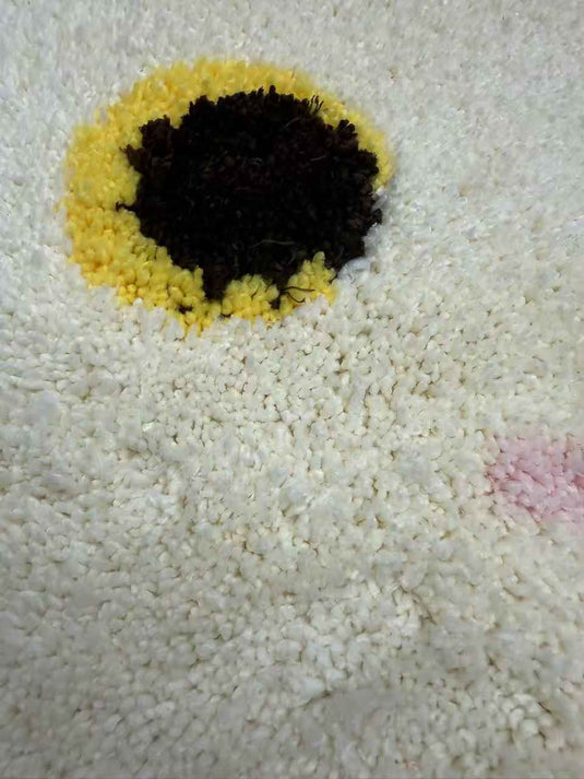 Cute Cat - shaped Flocking Carpet