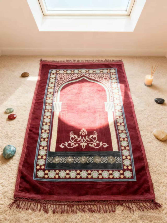 Burgundy Floral Arch Prayer Rug - Fucolina