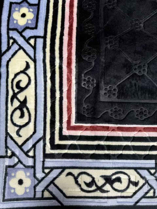 Black - Gold Accent Arch Prayer Rug - Fucolina