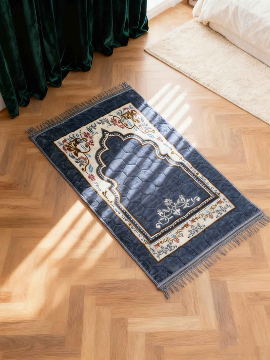 Blue - Toned Floral Arch Prayer Rug - Fucolina