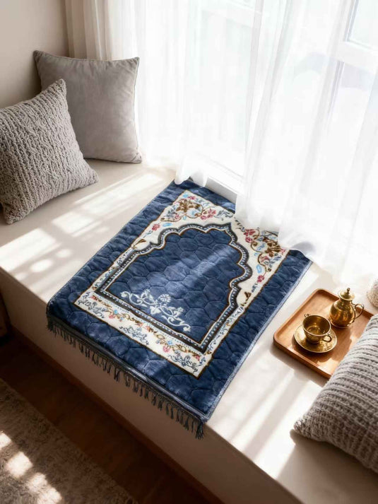 Blue - Toned Floral Arch Prayer Rug - Fucolina