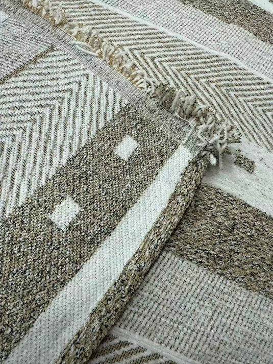Minimalist Striped Knitted Sofa Throw Blanket - Fucolina