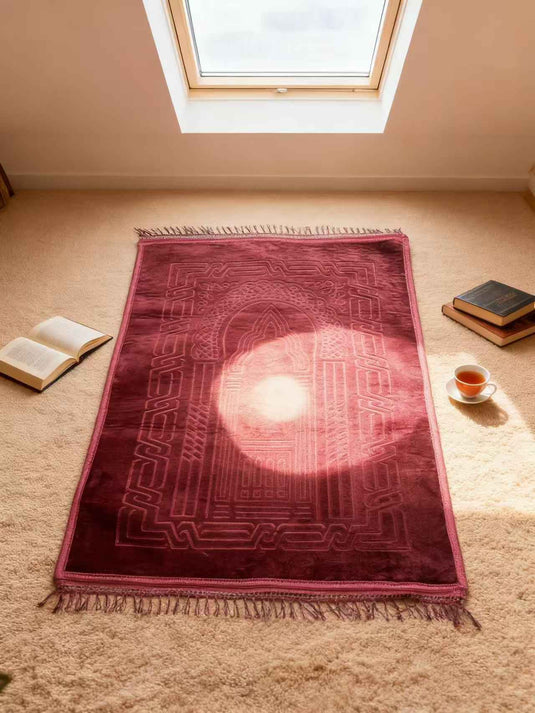 Burgundy Geometric Arch Prayer Rug - Fucolina