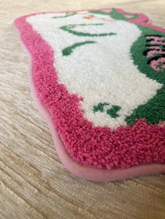 Plush Cat Rug with "NICE" Design and Green Band - Fucolina