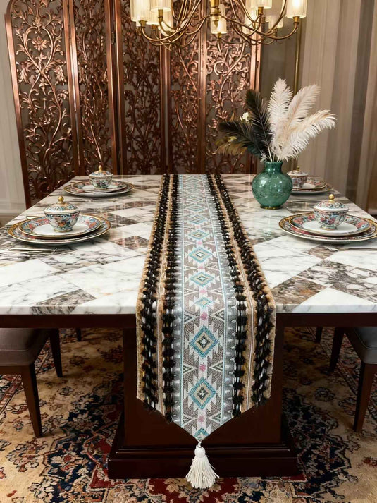 Table Runner Styling Guide 2025: Trending Designs for Modern Dining Spaces - Fucolina