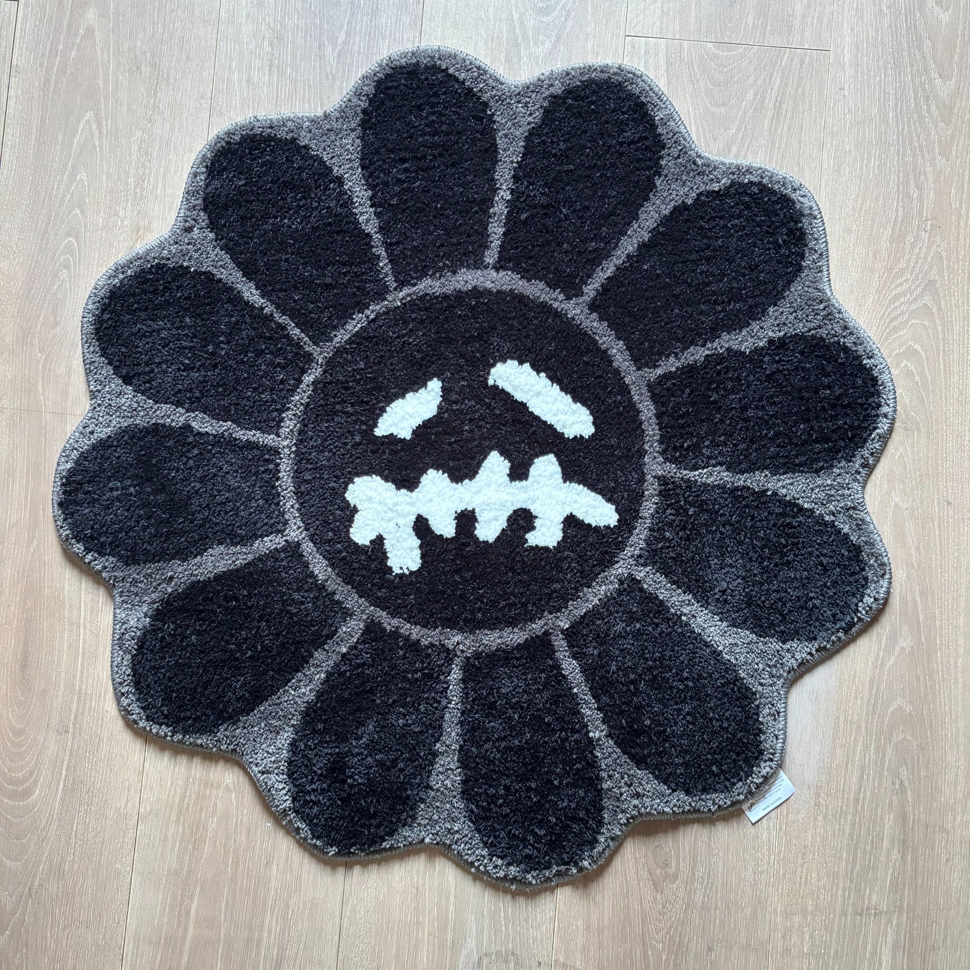 Takashi Murakami Inspired Flower Tufted Rug | Black & Grey Kaikai Kiki Art Mat - Fucolina