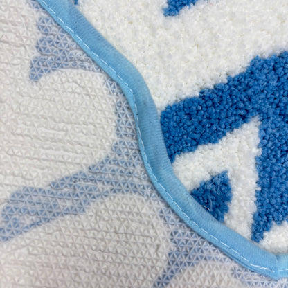 Snowflake Shaped Tufted Rug | Winter & Holiday Accent Floor Mat - Fucolina
