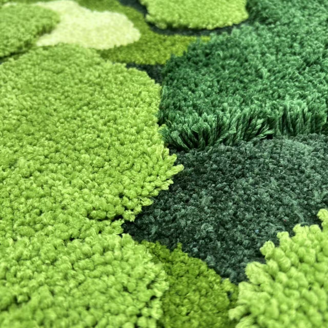3D Moss Tufted Rug | Realistic Green Botanical Accent Floor Mat - Fucolina