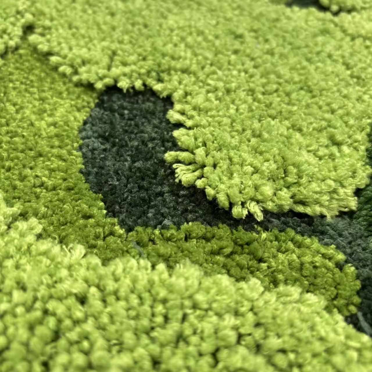 3D Moss Tufted Rug | Realistic Green Botanical Accent Floor Mat - Fucolina