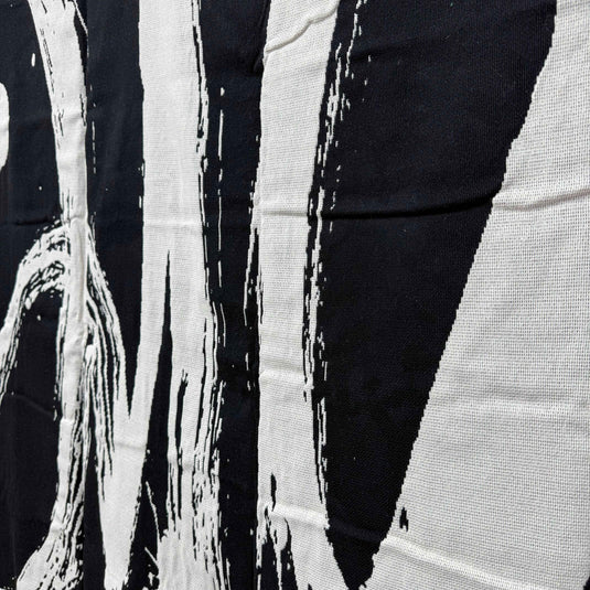 Abstract Brushstroke Woven Tapestry | Black & White Modern Graffiti Art Blanket - Fucolina