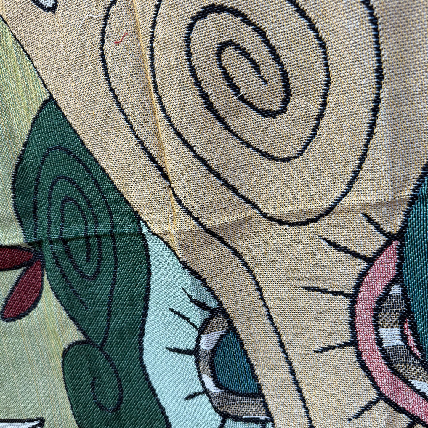Abstract Faces & Hands Woven Tapestry | Modern Picasso Inspired Wall Art - Fucolina