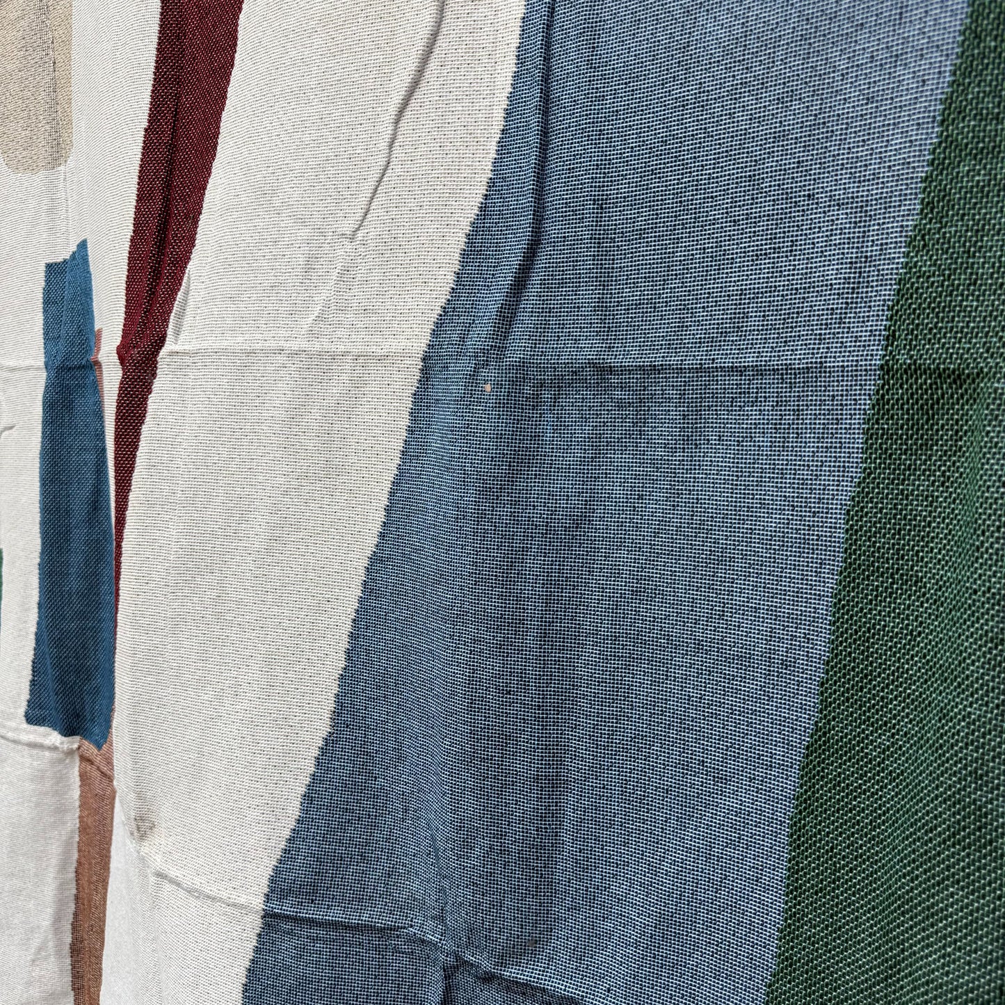 "Composition" Abstract Woven Tapestry | Modern Minimalist Wall Art Blanket - Fucolina