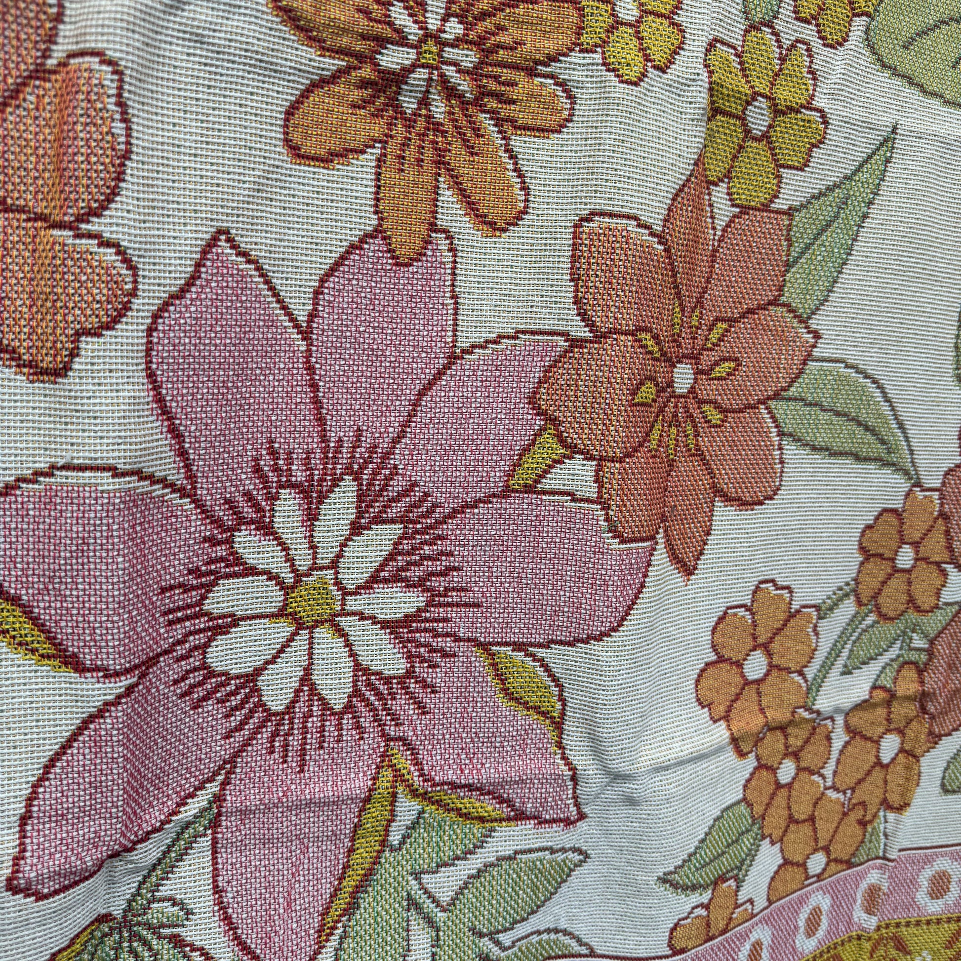 Retro 70s Floral Woven Blanket | Vintage Flower Power Tapestry Wall Hanging - Fucolina