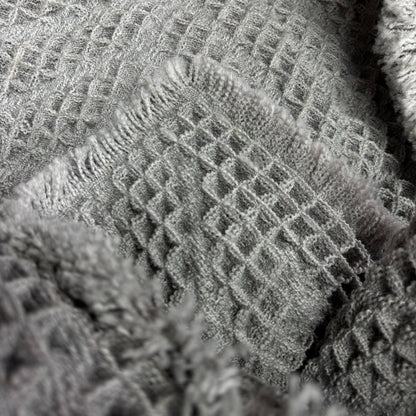 Grey Geometric Textured Woven Mat | Chevron Pattern Placemat or Tea Towel - Fucolina