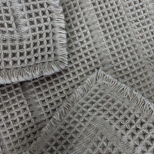 Natural Waffle Weave Placemat | Farmhouse Kitchen & Dining Accent Mat - Fucolina