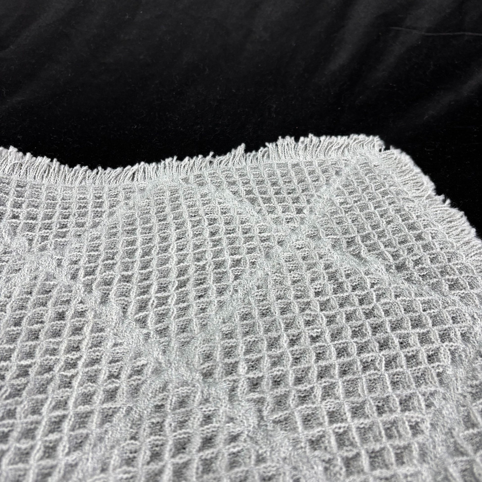 Light Grey Diamond Waffle Weave Mat | Geometric Placemat or Tea Towel - Fucolina