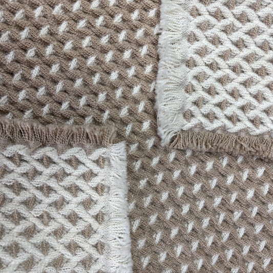 Brown & White Geometric Woven Mat | Farmhouse Accent Placemat or Doormat - Fucolina