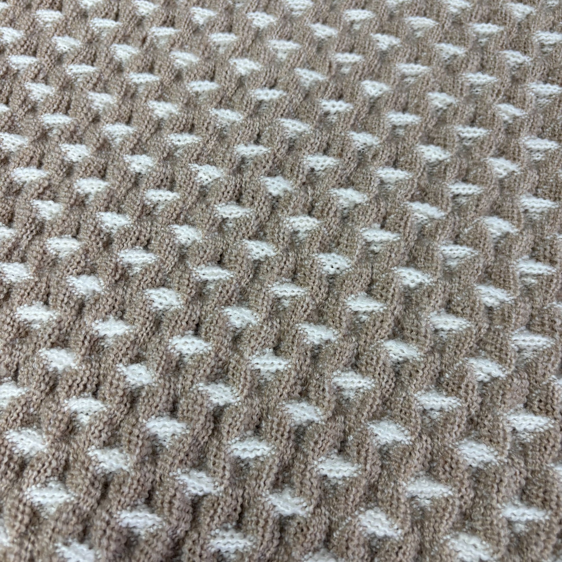 Brown & White Geometric Woven Mat | Farmhouse Accent Placemat or Doormat - Fucolina