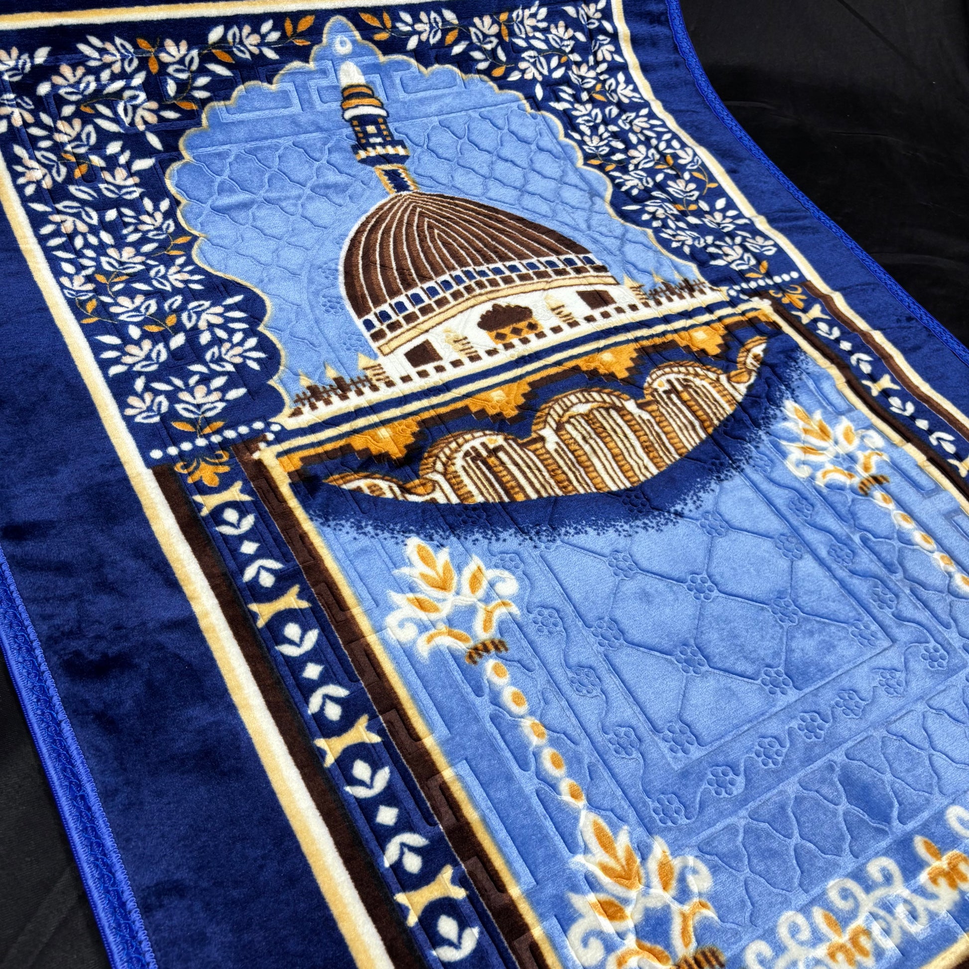 Plush Velvet Islamic Prayer Rug - Blue Mosque Design Sajjāda Janamaz - Fucolina
