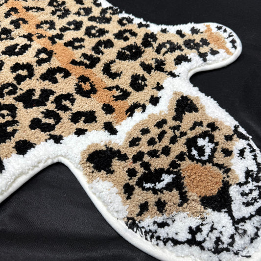 Leopard Print Shaped Tufted Rug | Faux Animal Skin Accent Floor Mat - Fucolina