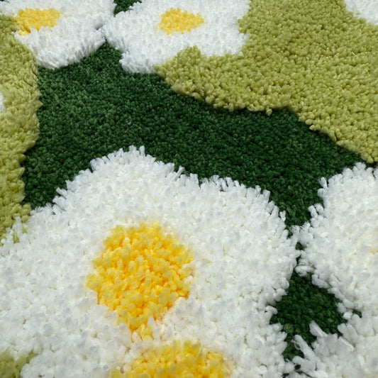 Daisy Flower Tufted Rug | Floral Shaped Accent Mat | Bathroom & Bedroom Decor - Fucolina