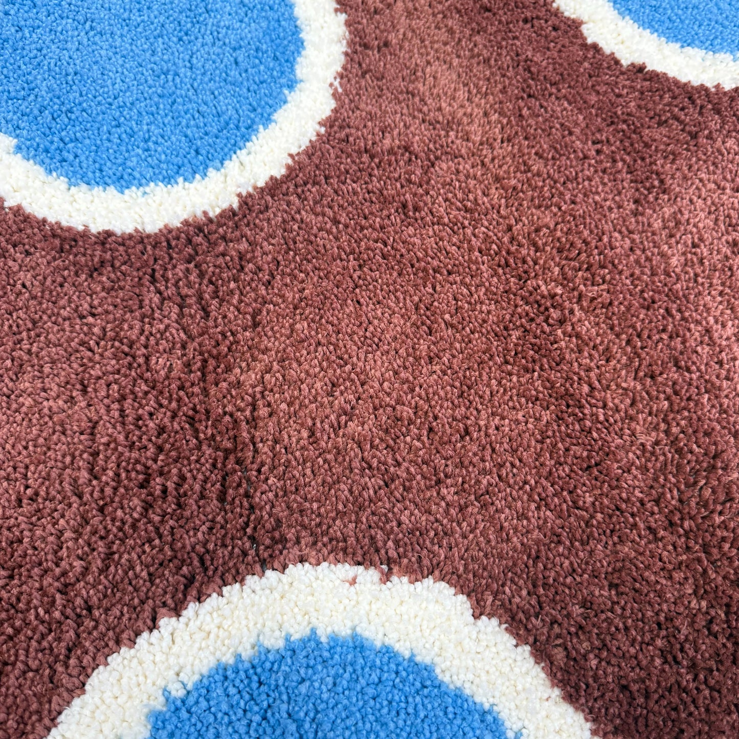 Retro Wavy Pattern Tufted Rug | Geometric Shaped Mat | Abstract Art Floor Mat - Fucolina