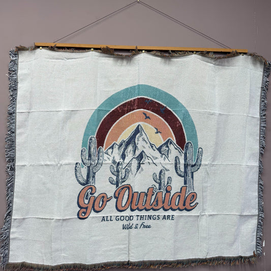 "Go Outside" Woven Tapestry Blanket | Wild & Free Mountain Desert Decor - Fucolina