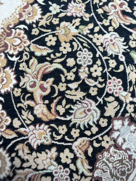Luxurious Persian - style Jacquard Carpet