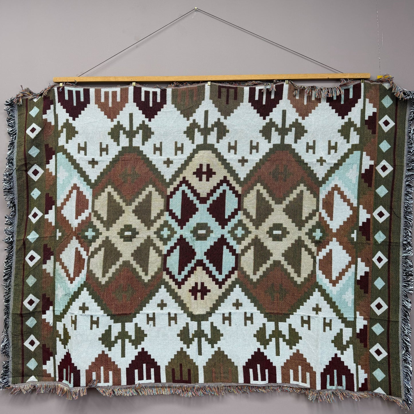 Earthy Geometric Woven Tapestry Blanket | Modern Farmhouse Boho Wall Decor - Fucolina