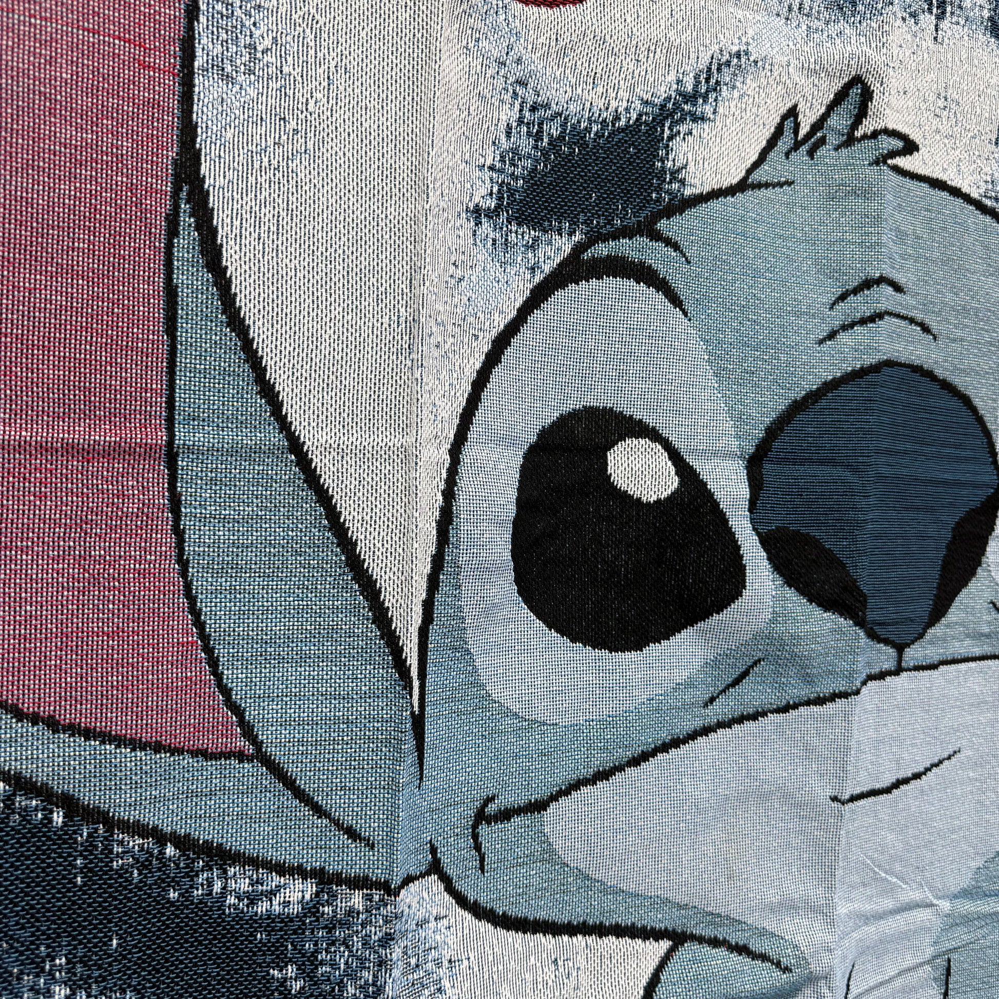 "Ohana Means Family" Stitch Woven Tapestry | Lilo & Stitch Character Blanket - Fucolina