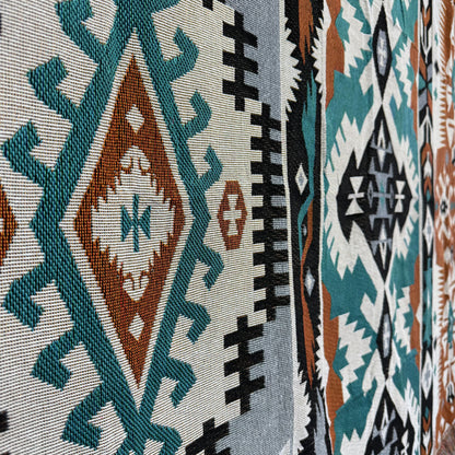 Southwestern Aztec Geometric Woven Tapestry | Tribal Boho Wall Hanging Blanket - Fucolina