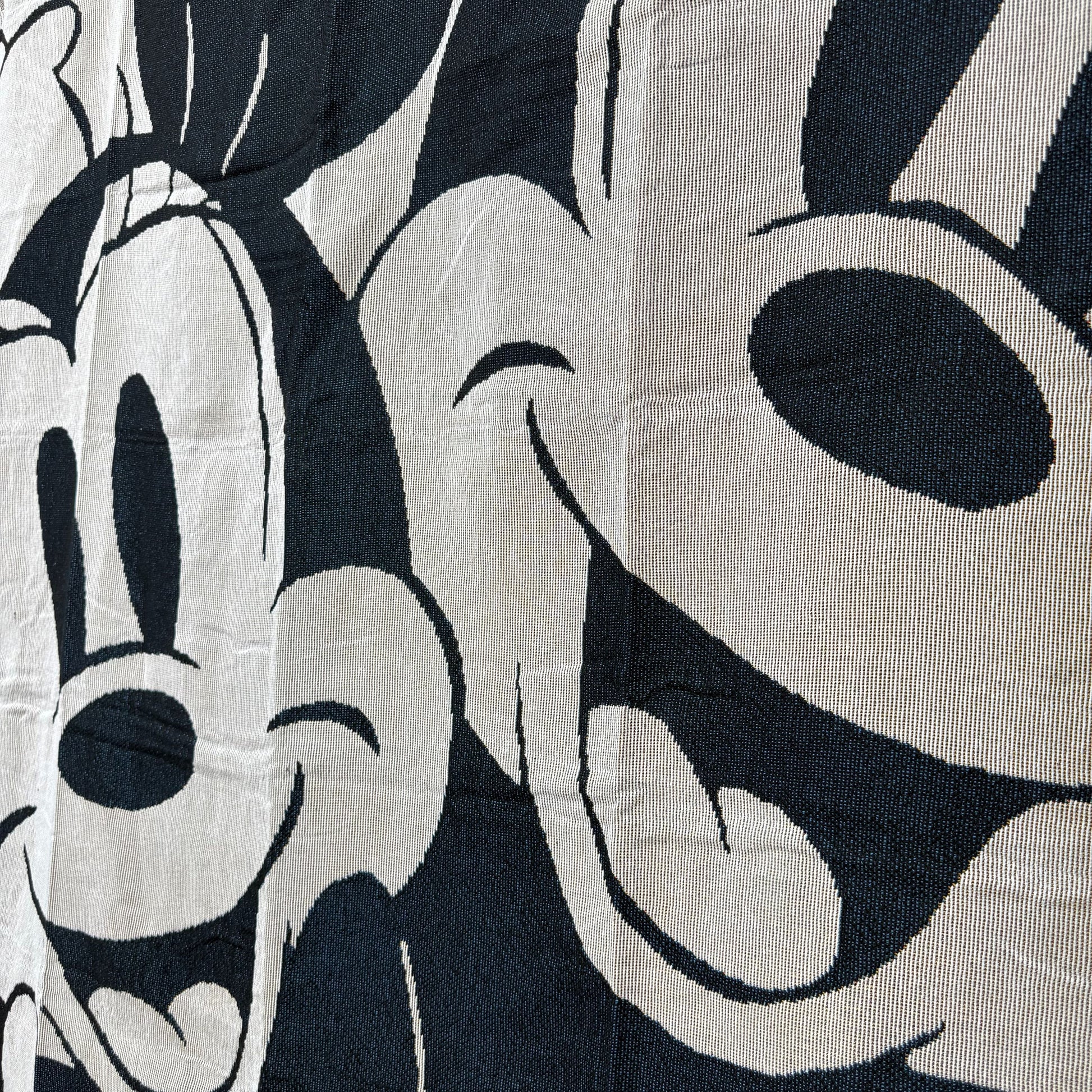 Vintage Mickey & Minnie Mouse Woven Tapestry | Classic Disney Character Blanket - Fucolina
