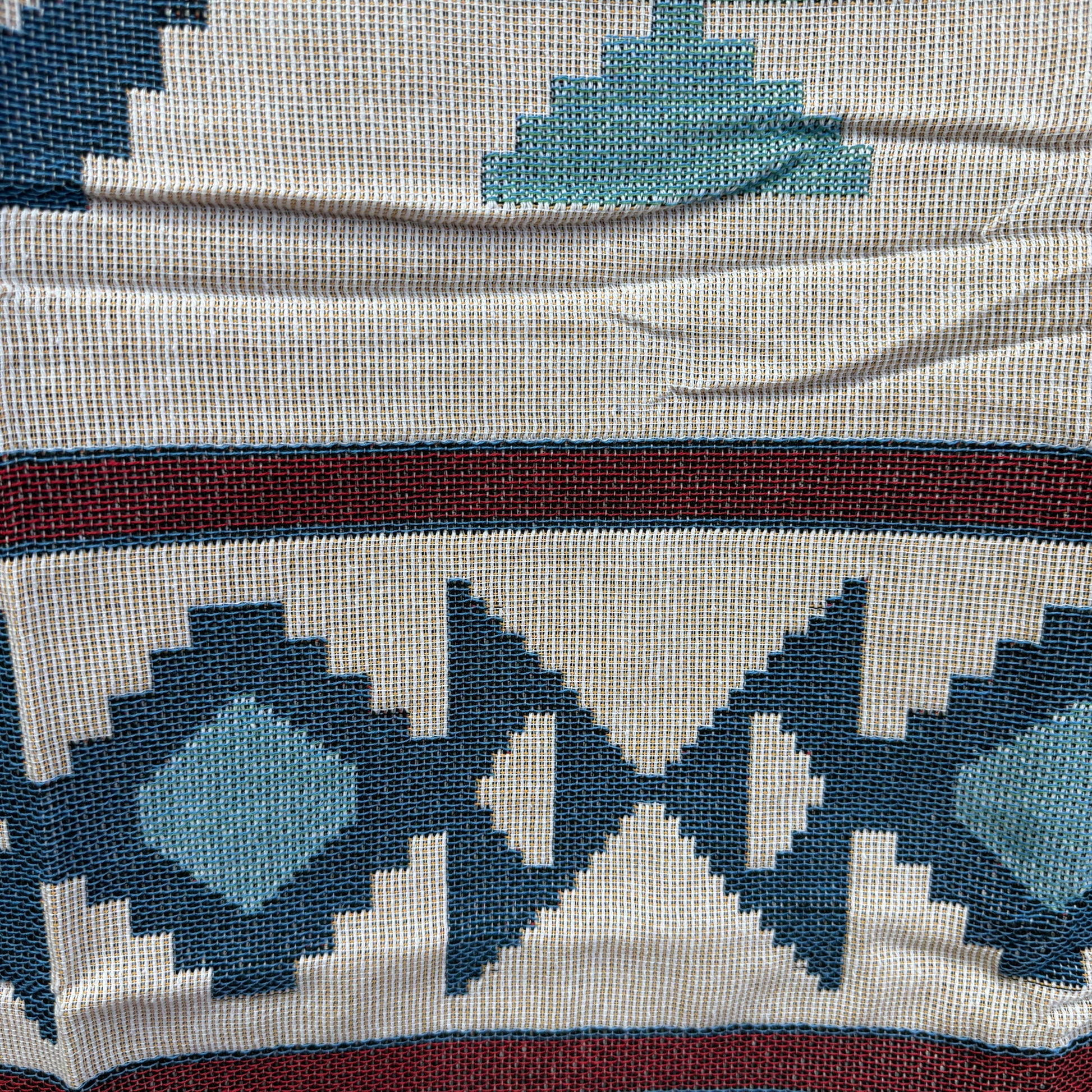 Southwestern Aztec Geometric Woven Blanket | Tribal Boho Tapestry Wall Hanging - Fucolina