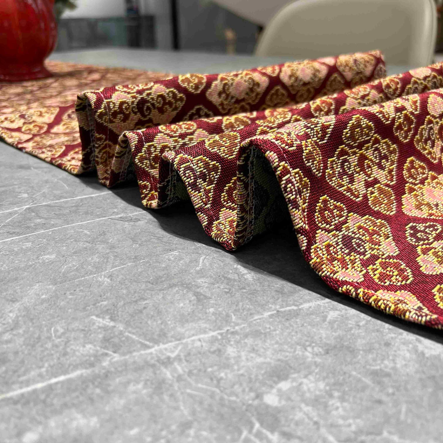 Oriental Pattern Table Runner (Imperial Red) - Fucolina