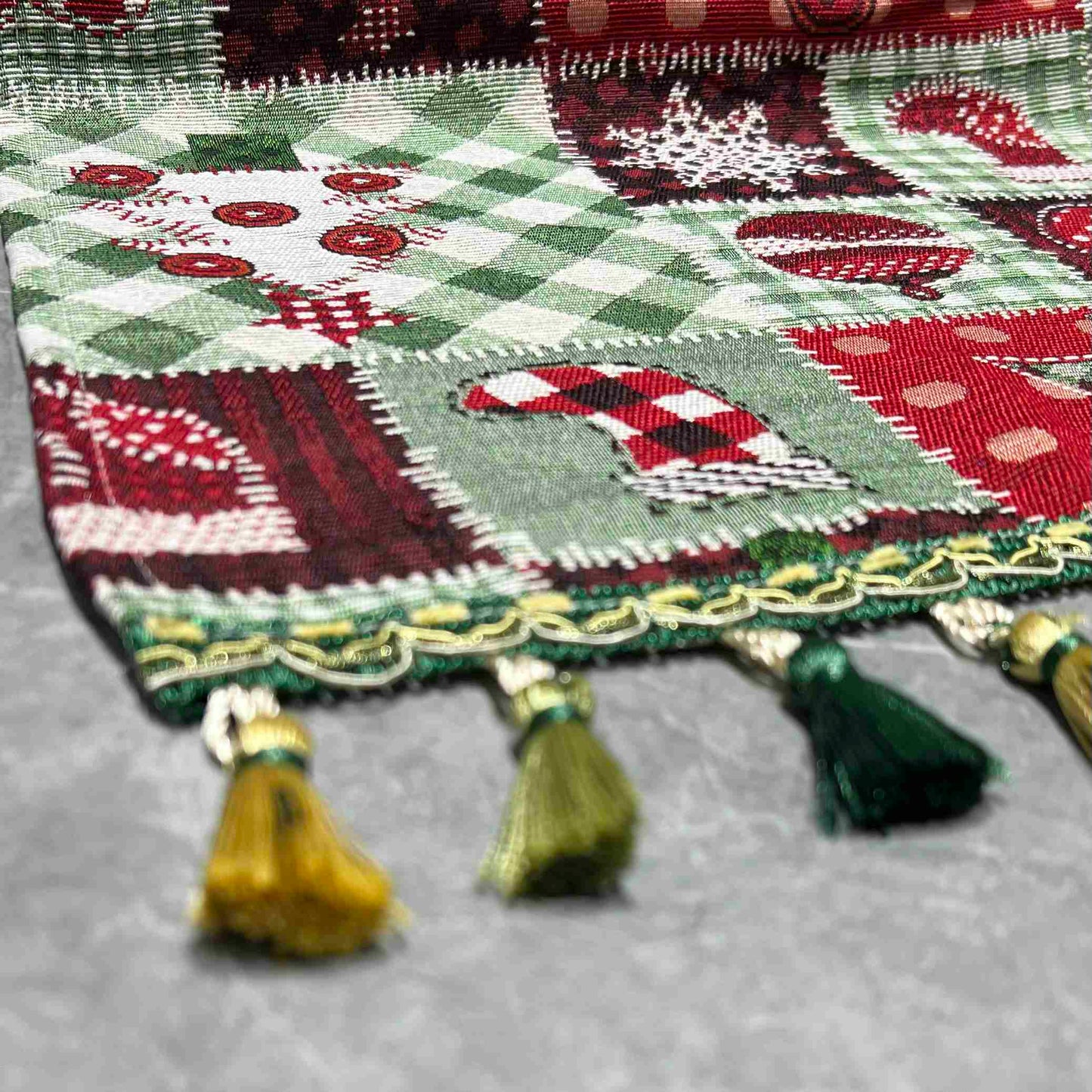 Christmas Table Runner (Patchwork) - Fucolina