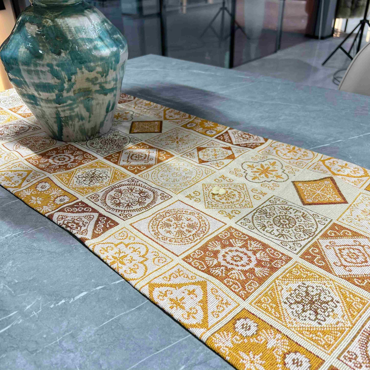 Geometric Table Runner (Golden Squares) - Fucolina