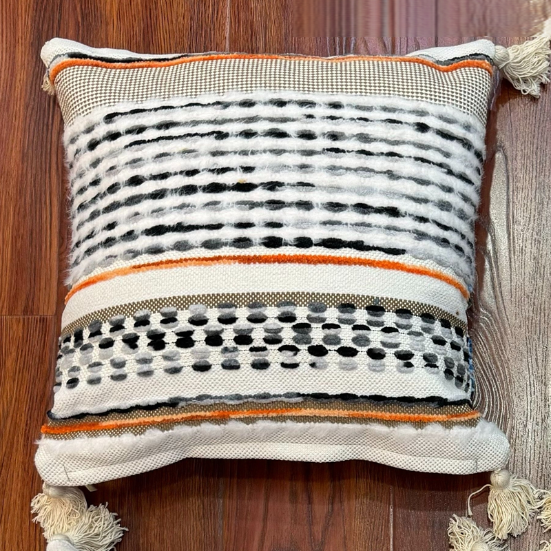 Handwoven Patchwork Tassel Cushion (YS5031-5) - Fucolina