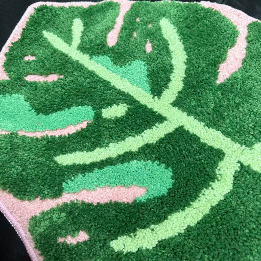 Monstera Leaf Tufted Rug | Botanical Plant Accent Mat for Bohemian Decor - Fucolina