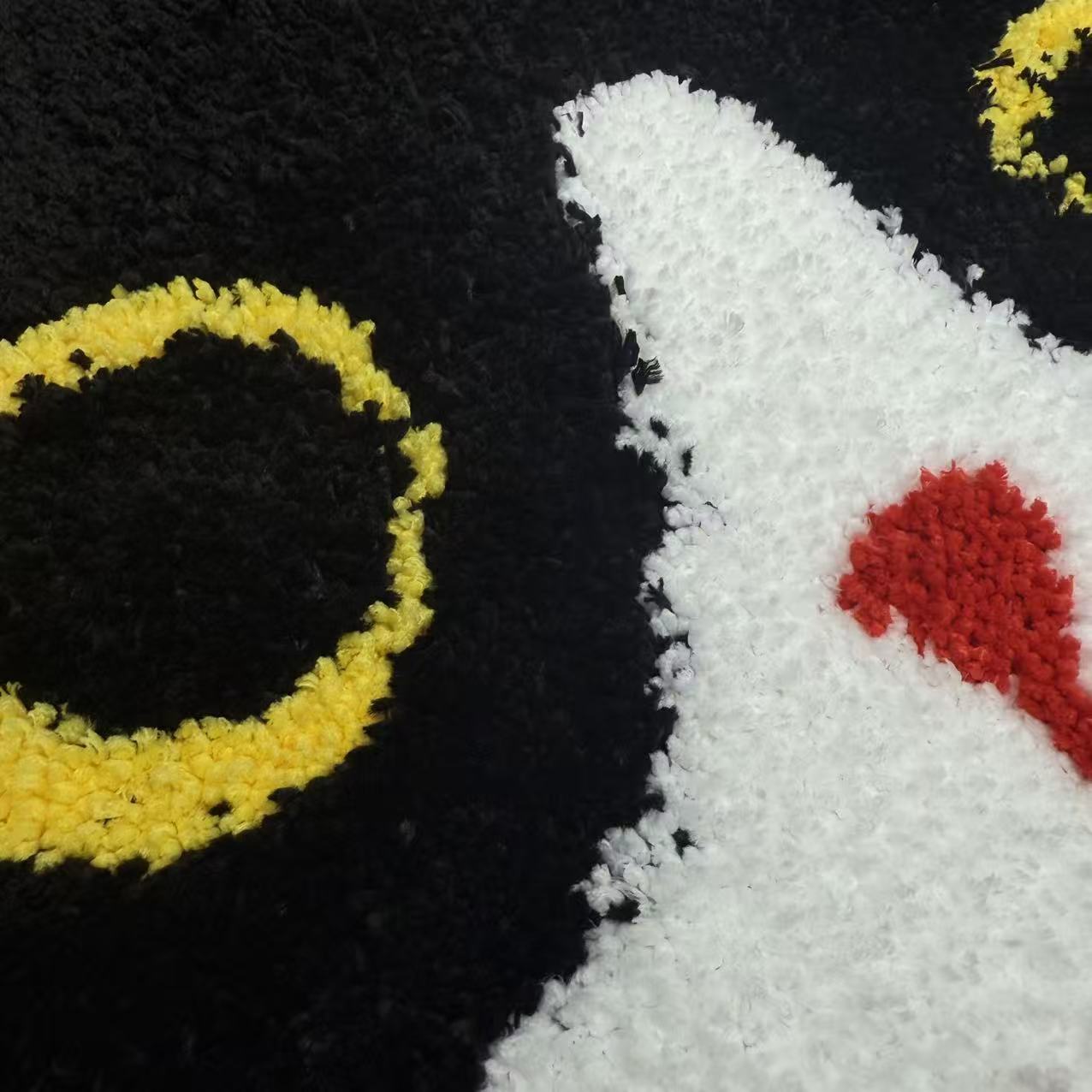 Cute Cat Shaped Tufted Rug | Cartoon Cat Head Mat | Fun & Unique Accent Rug - Fucolina