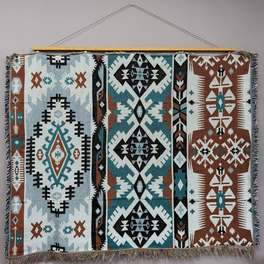 Southwestern Aztec Geometric Woven Tapestry | Tribal Boho Wall Hanging Blanket - Fucolina