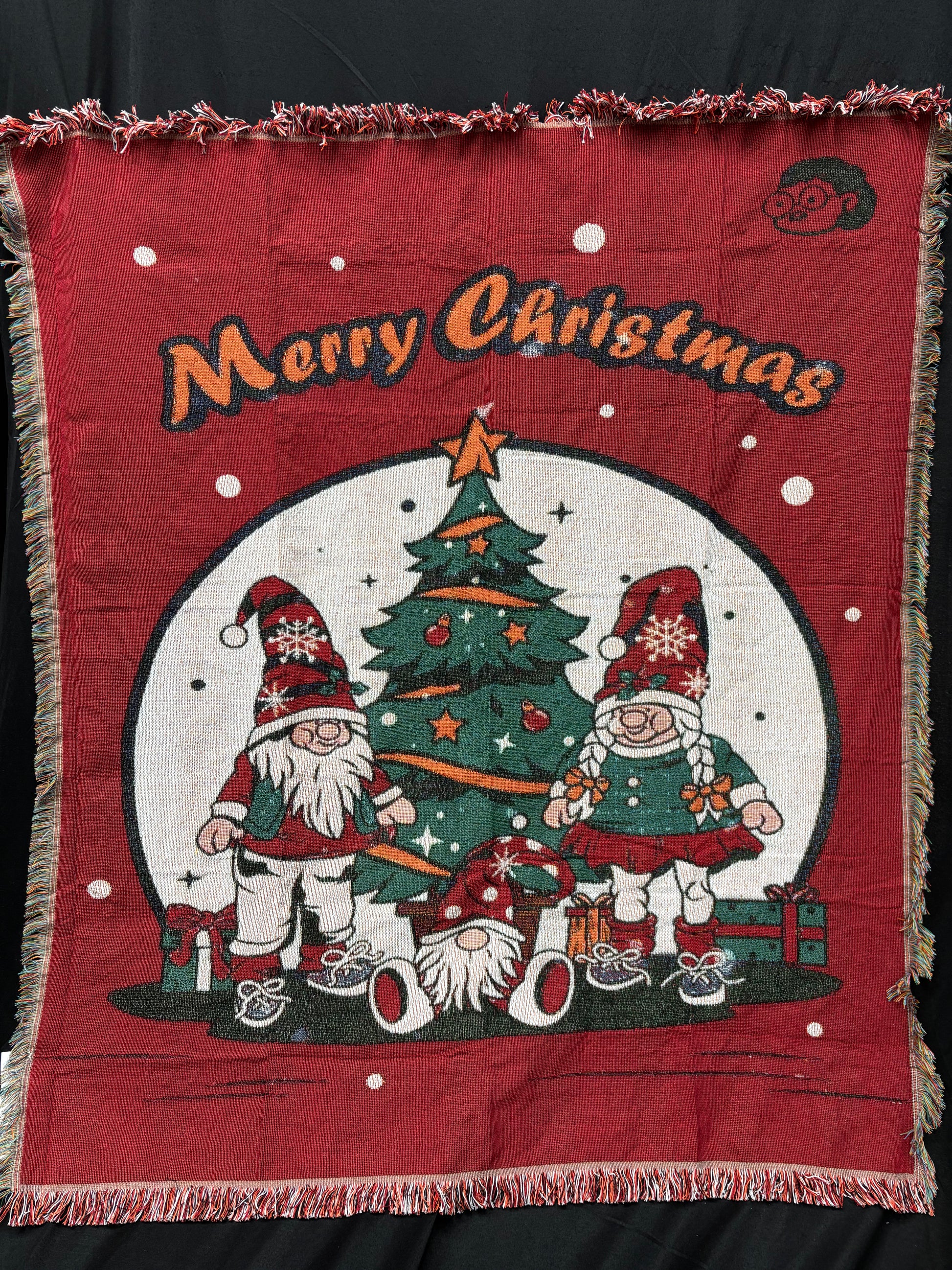 Red Merry Christmas Gnomes Woven Blanket | Festive Holiday Tapestry Decor - Fucolina